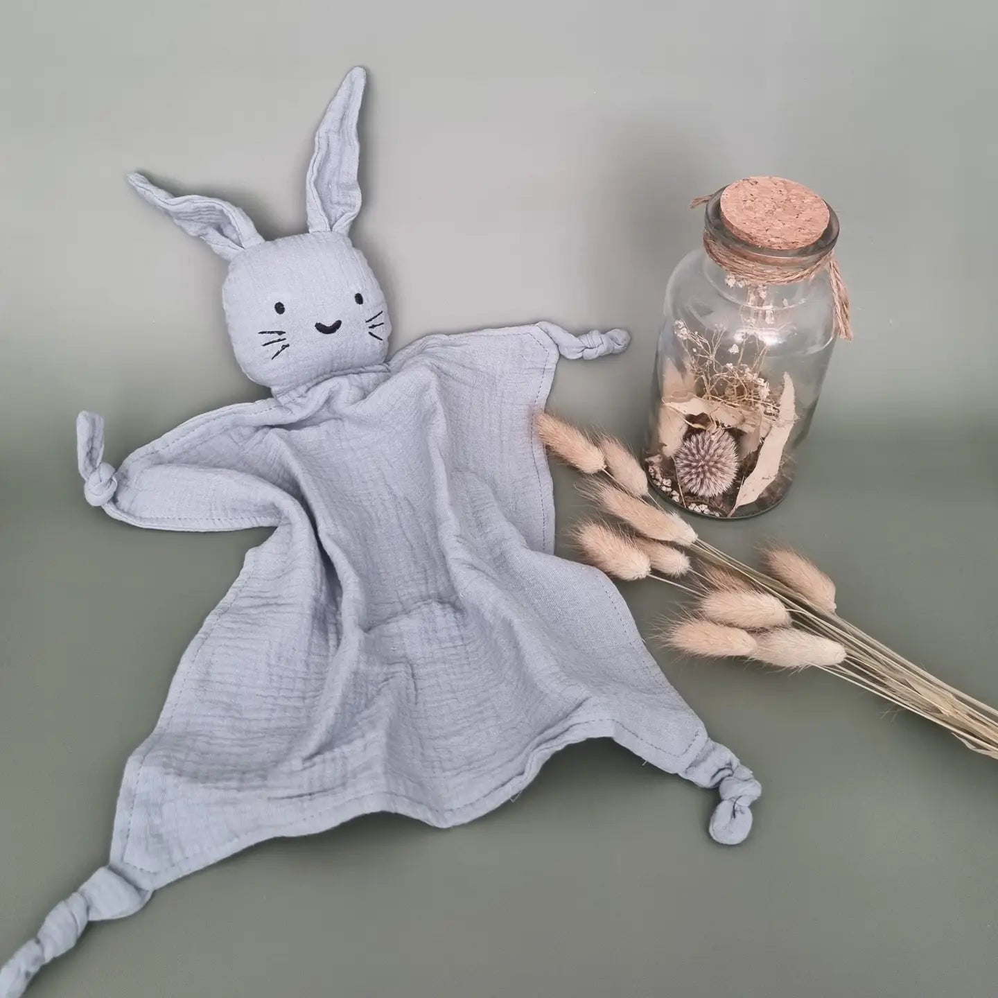 Doudou muslin bunny